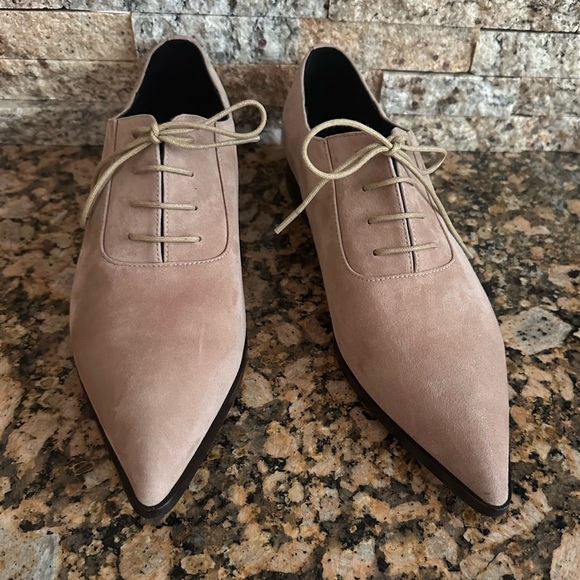 L'AGENCE Elise III Pointed Toe Oxford Flat Shoes Cappuccino Suede - Picture 9 of 13